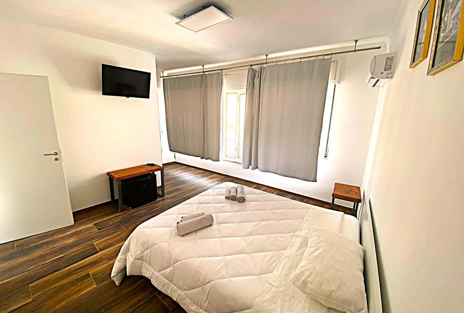 Umberto Primo Rooms Castelbuono  Pensión