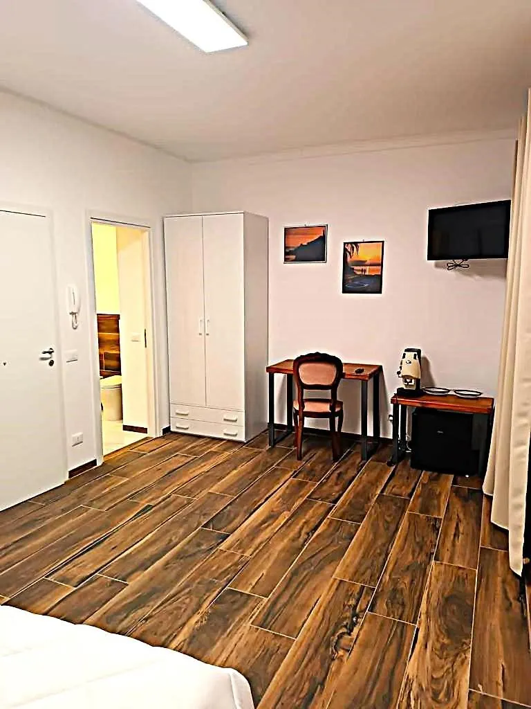 Umberto Primo Rooms Castelbuono  Italia